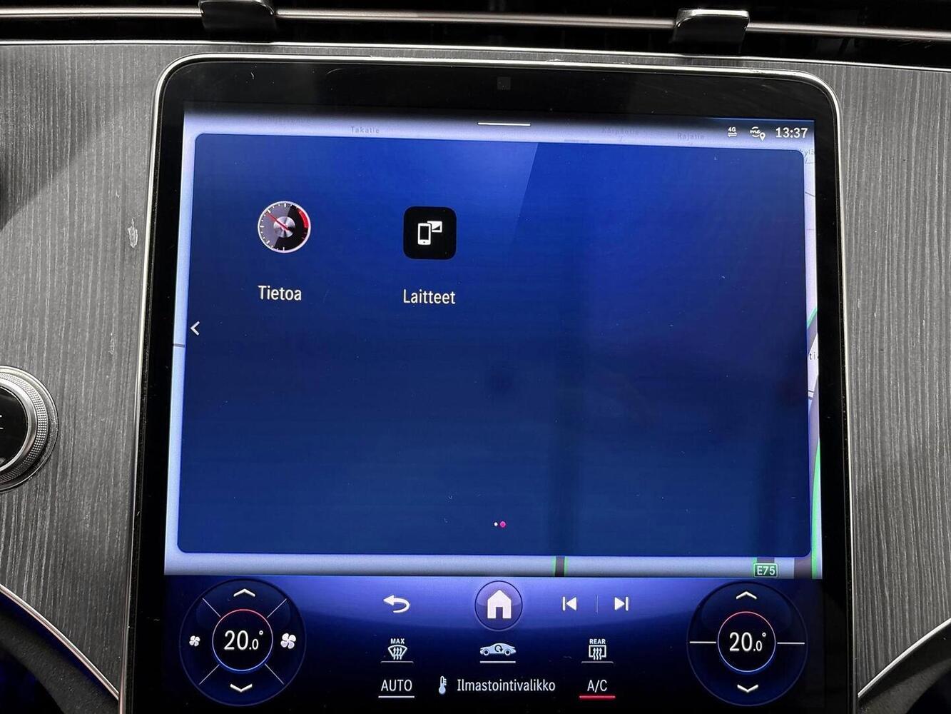 Mercedes-Benz EQE vaihtoauto