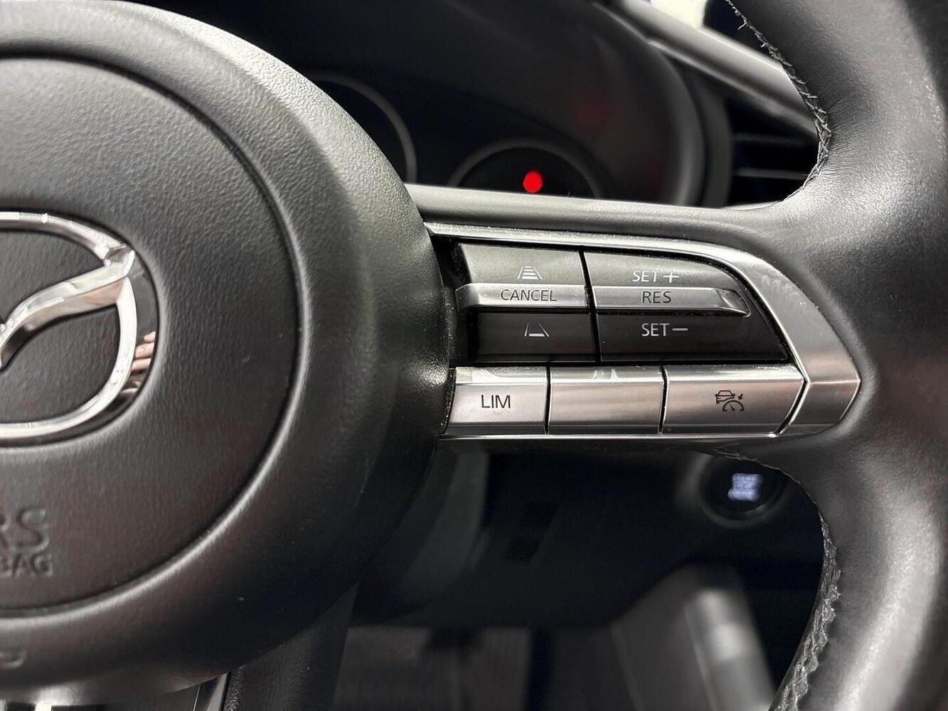 Mazda 3 vaihtoauto