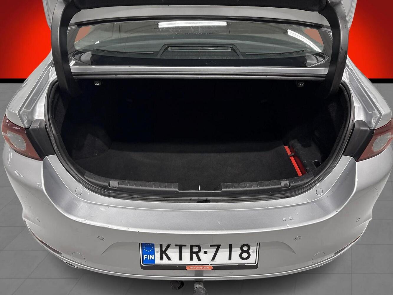 Mazda 3 vaihtoauto