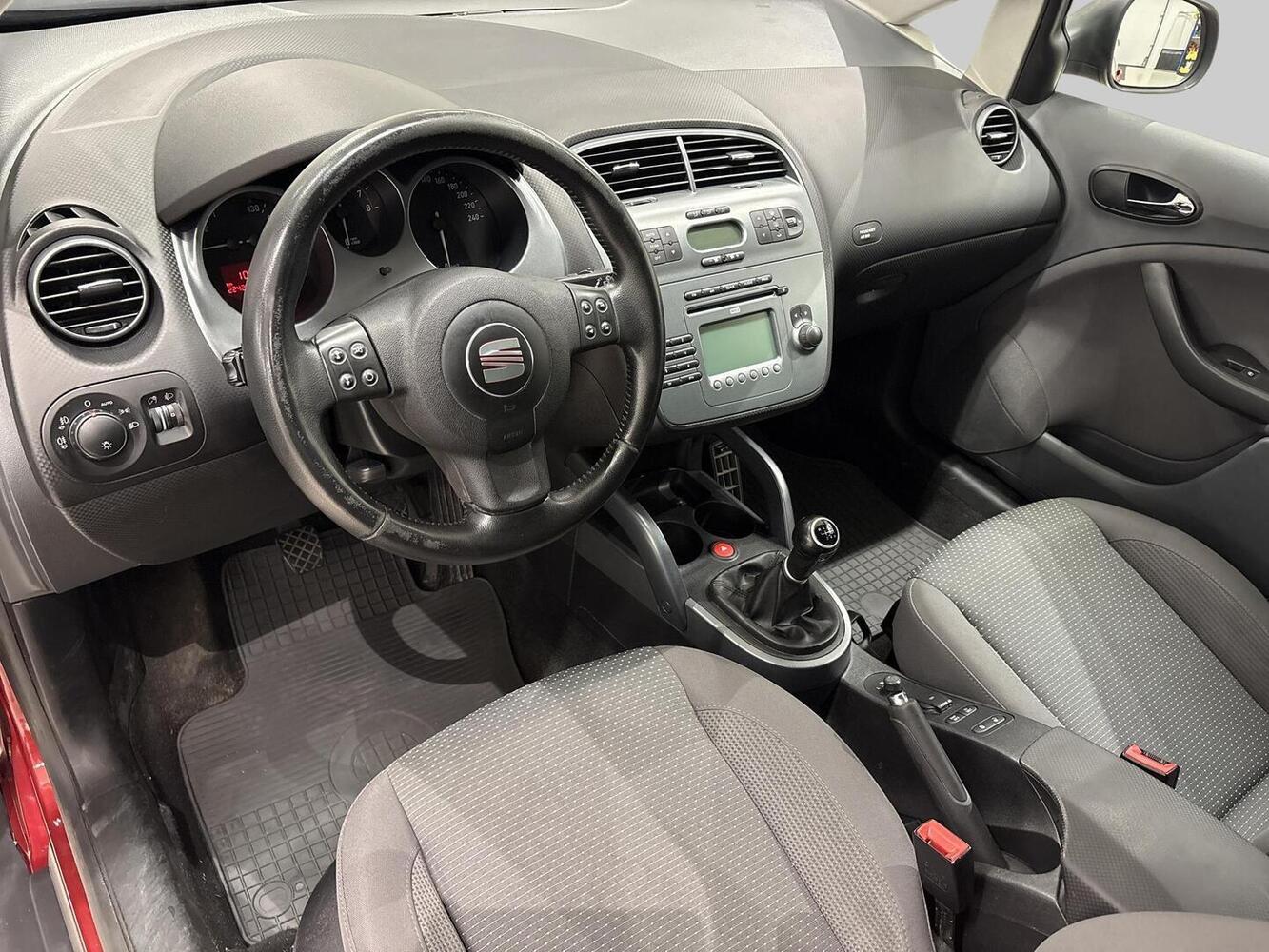SEAT Altea XL vaihtoauto