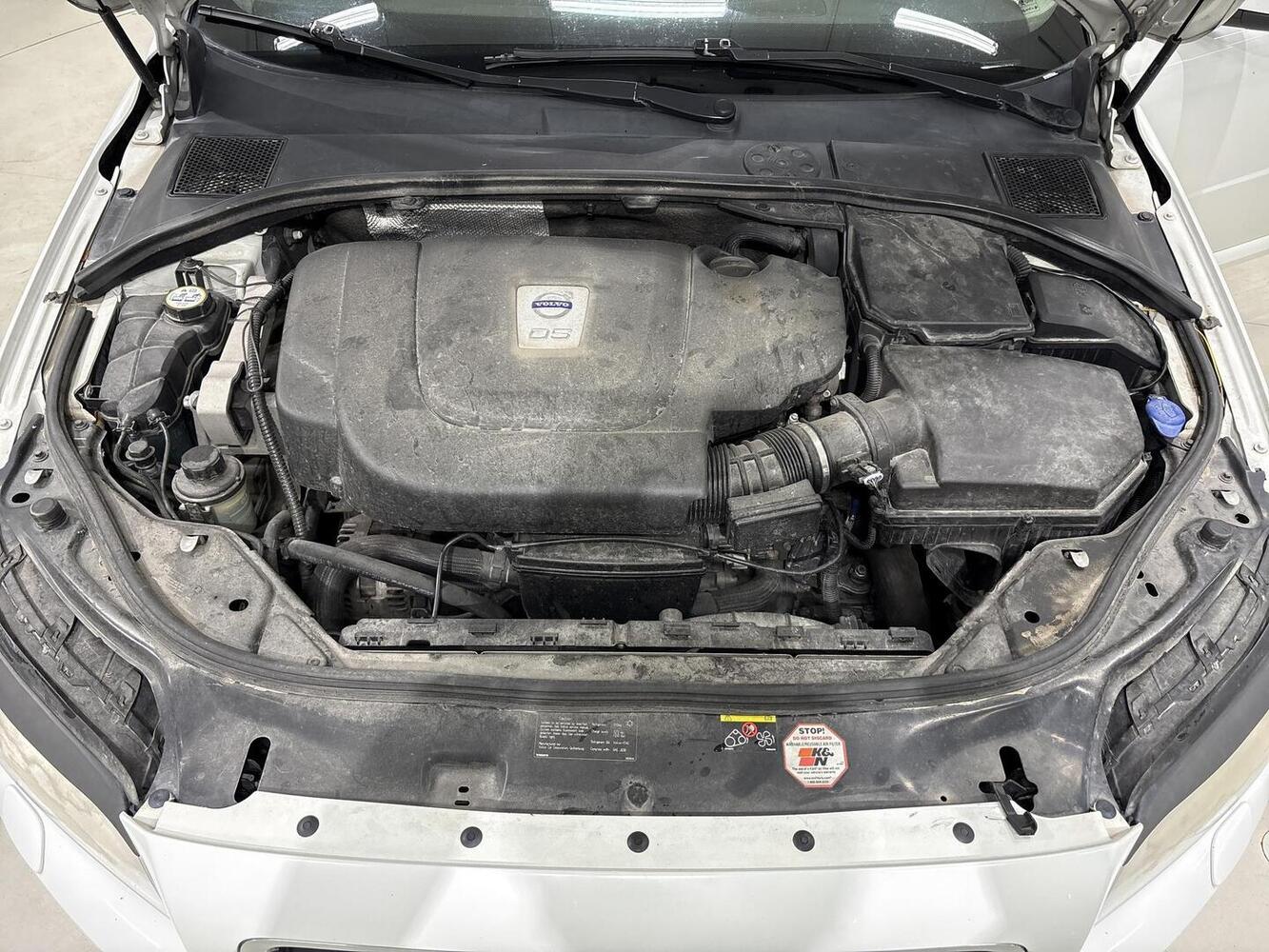 Volvo V70 vaihtoauto
