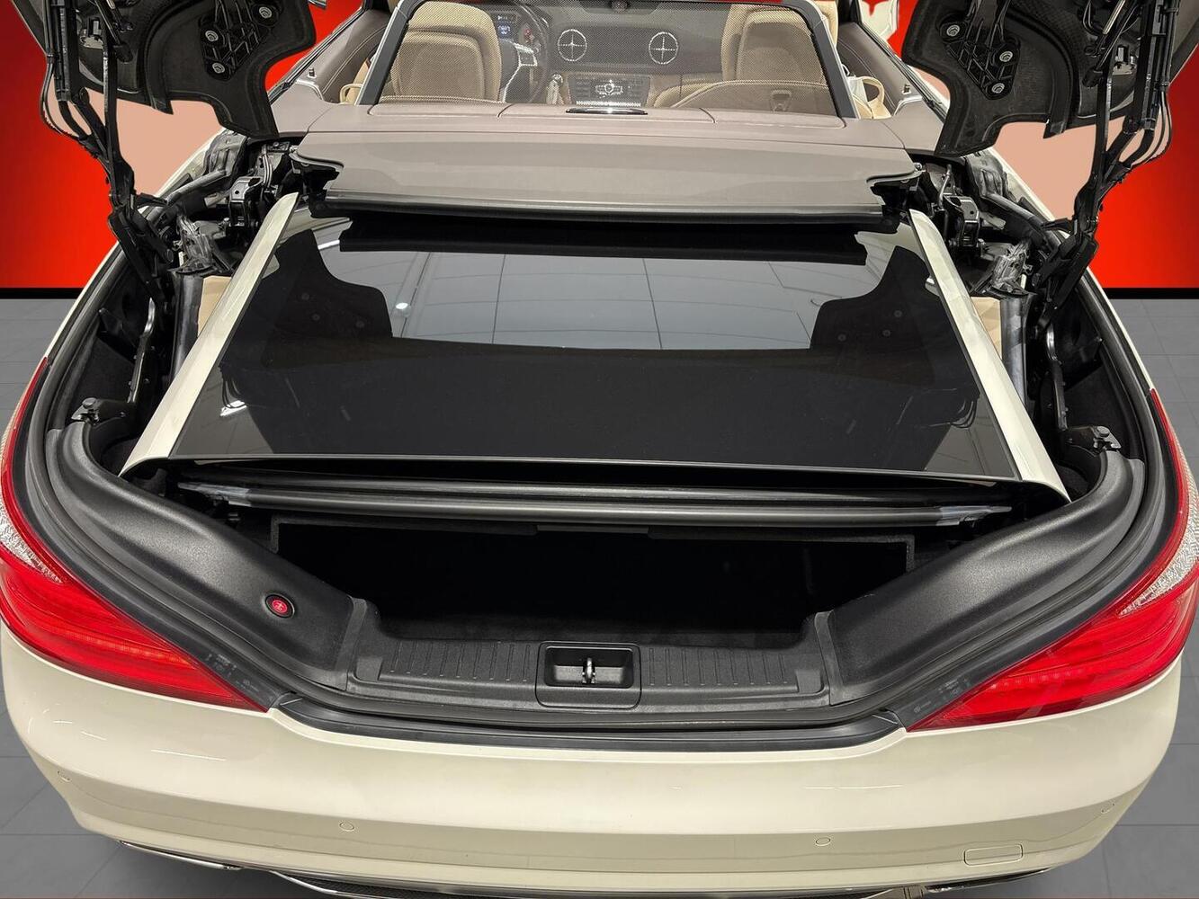 Mercedes-Benz SL vaihtoauto