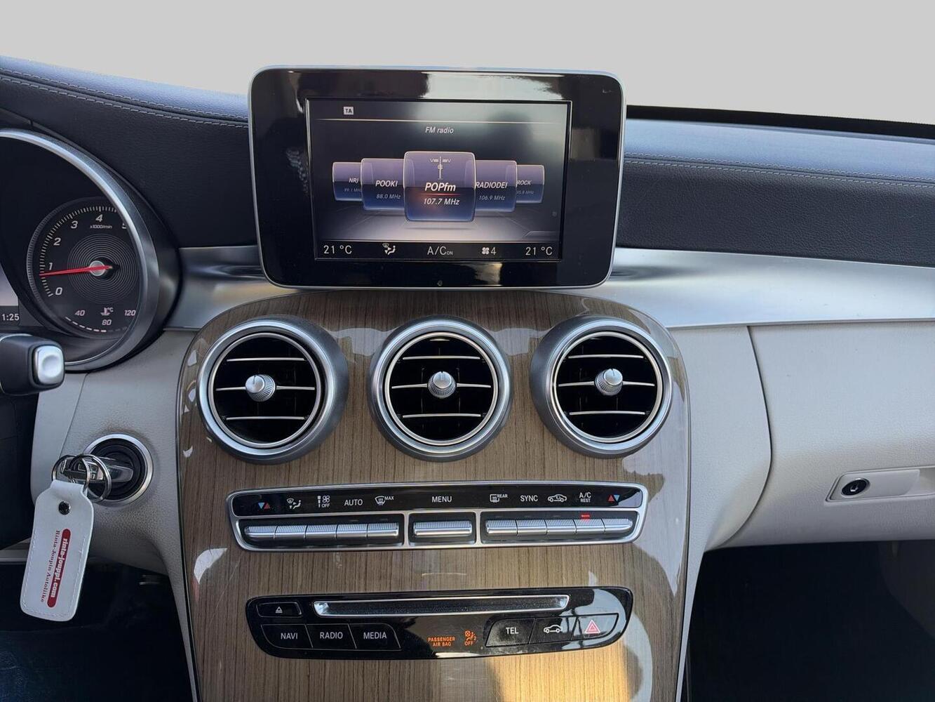 Mercedes-Benz C vaihtoauto