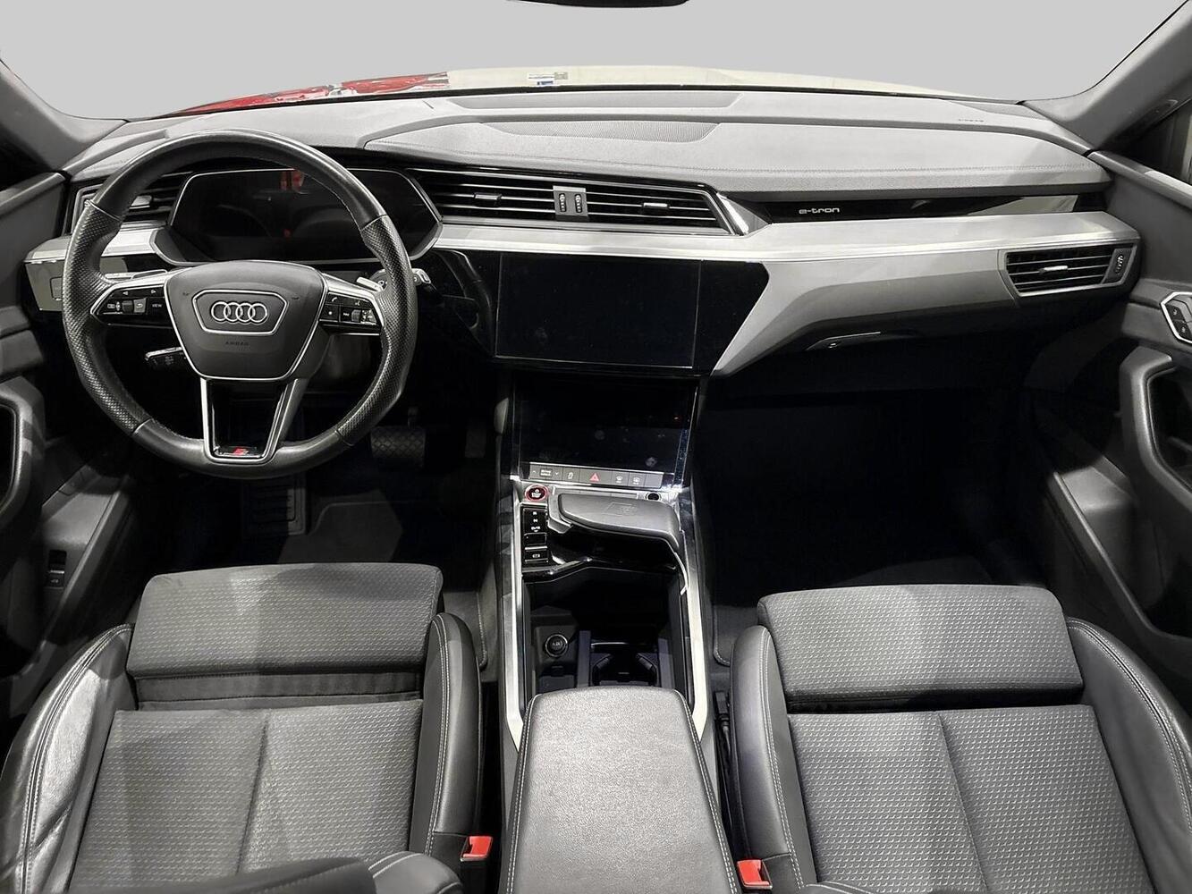 Audi e-tron vaihtoauto
