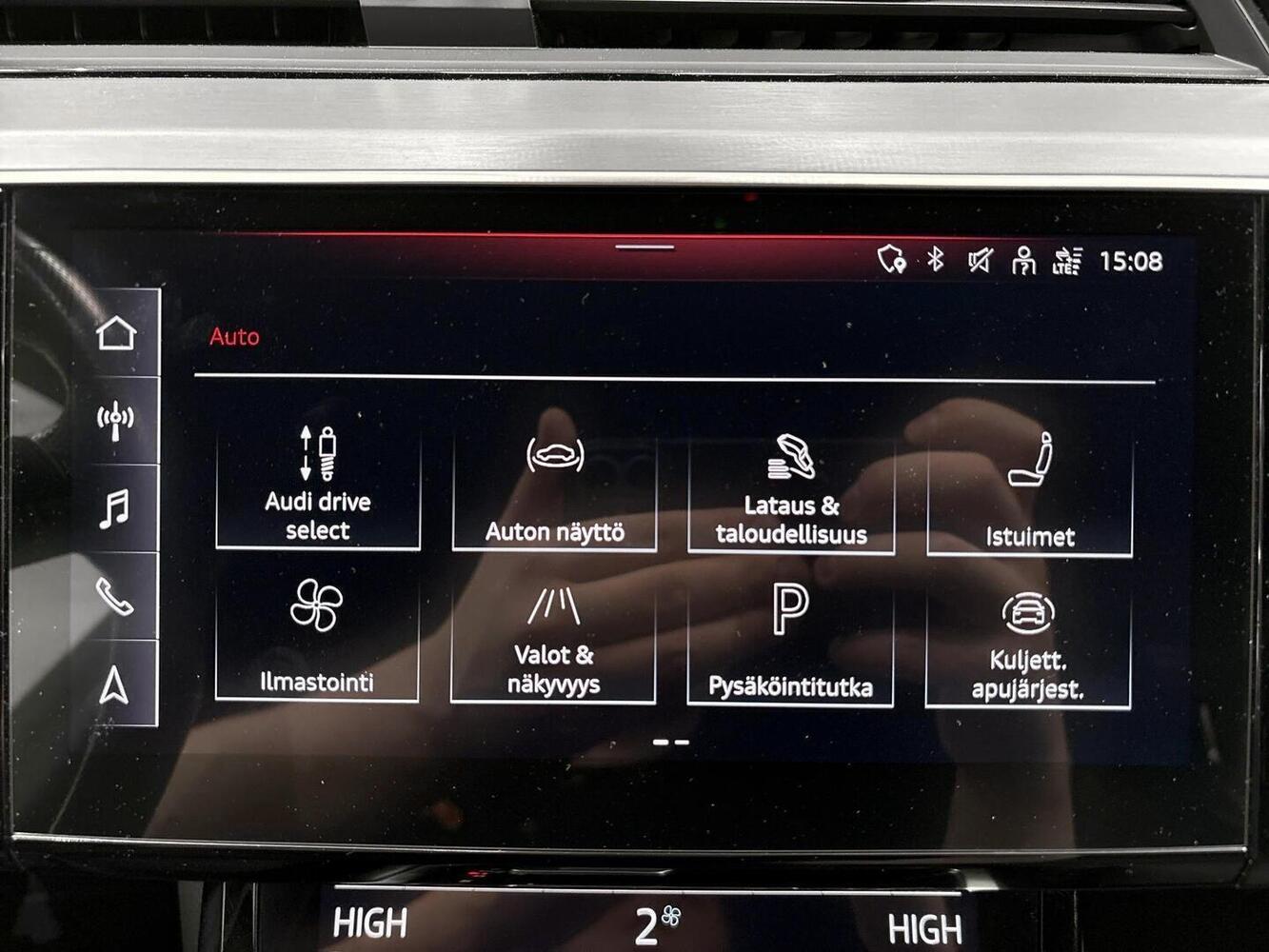 Audi e-tron vaihtoauto