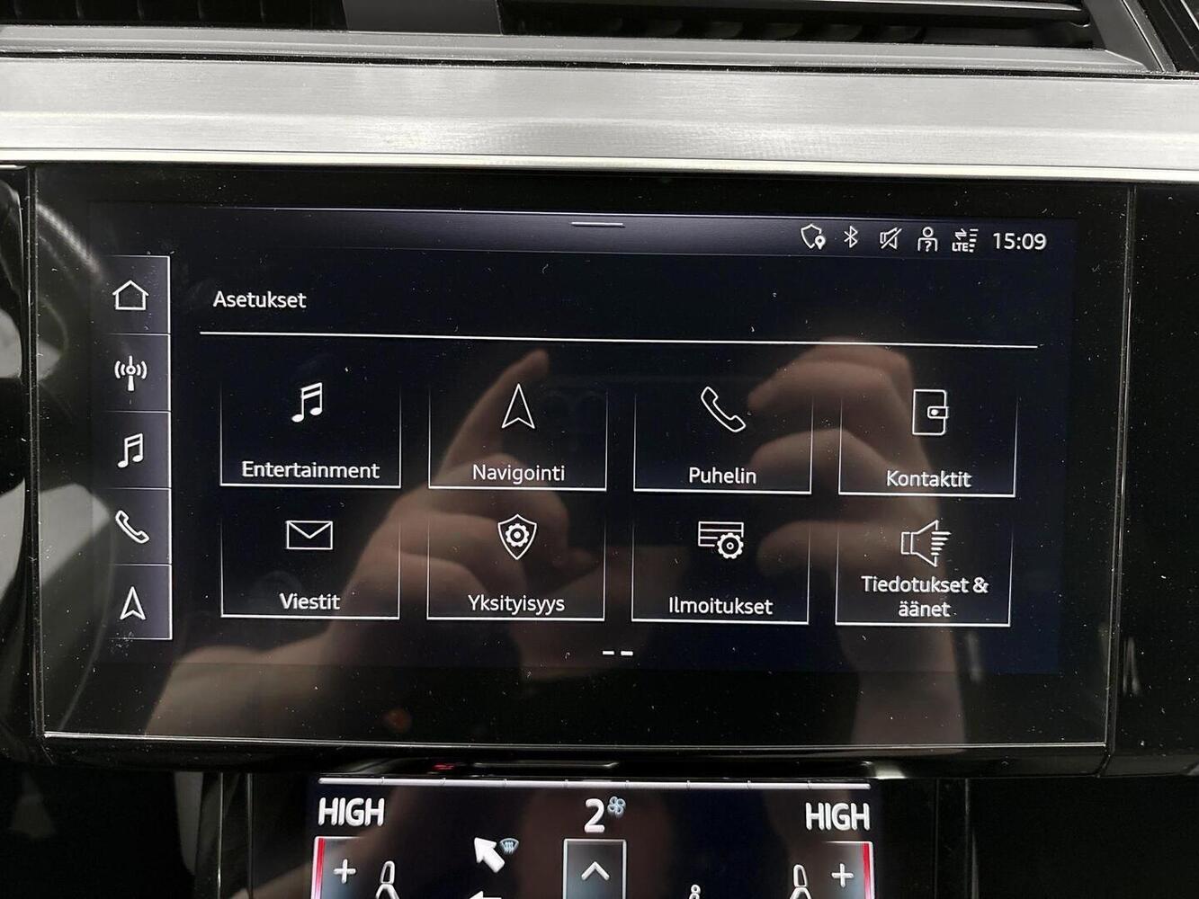 Audi e-tron vaihtoauto
