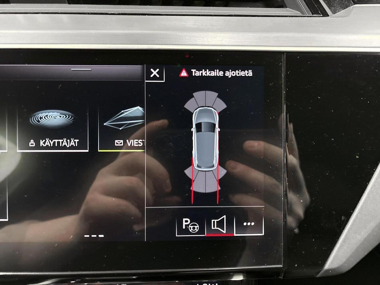 Audi e-tron vaihtoauto