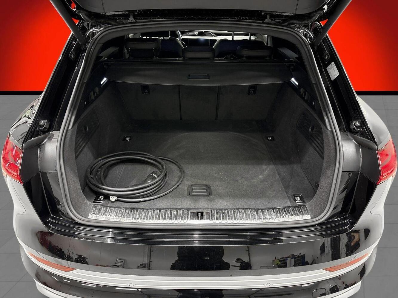 Audi e-tron vaihtoauto