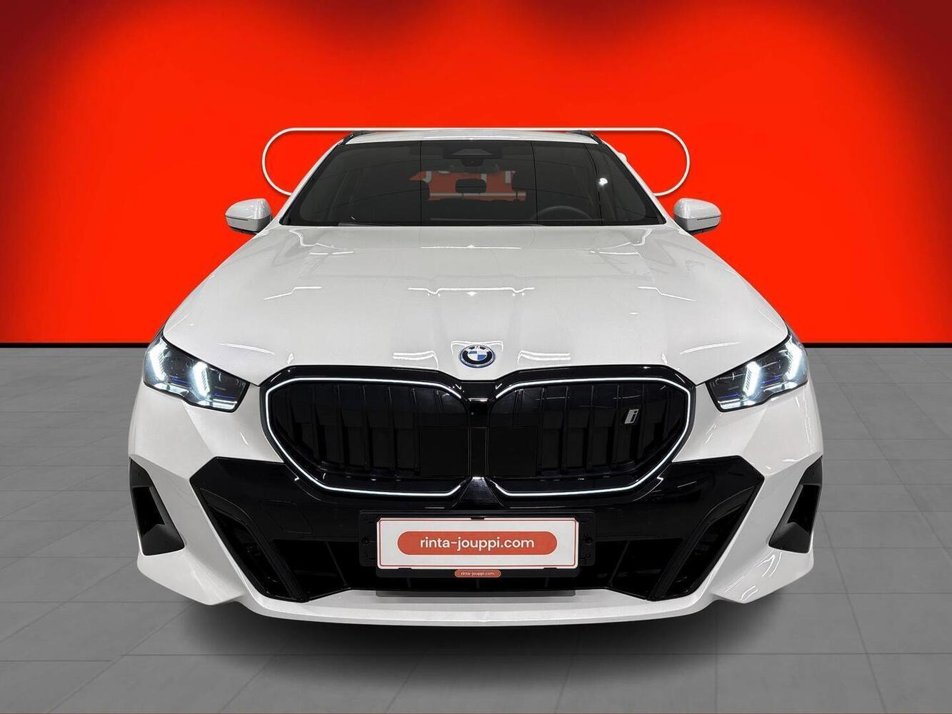 BMW i5 vaihtoauto