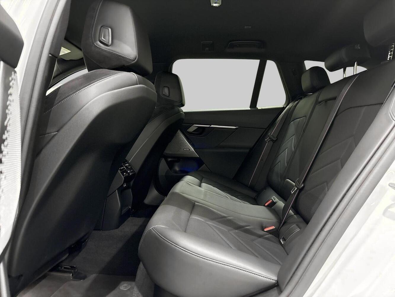 BMW i5 vaihtoauto
