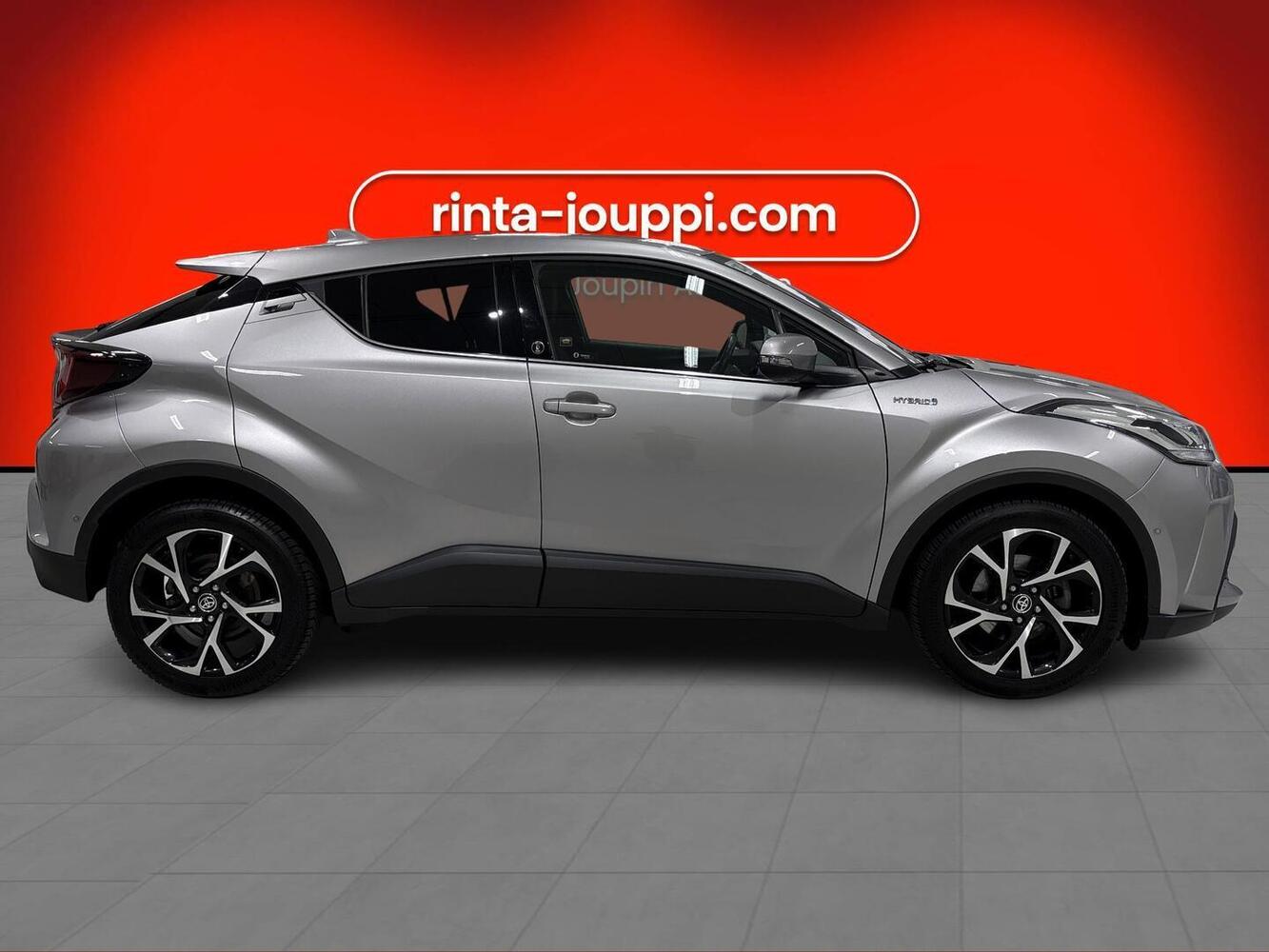 Toyota C-HR vaihtoauto
