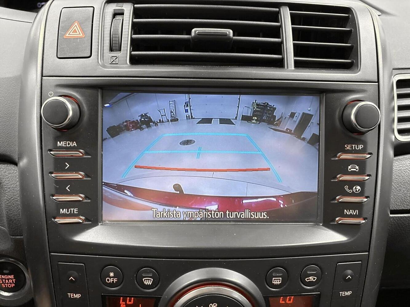 Toyota Verso vaihtoauto
