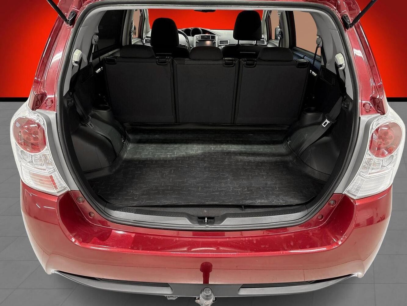 Toyota Verso vaihtoauto