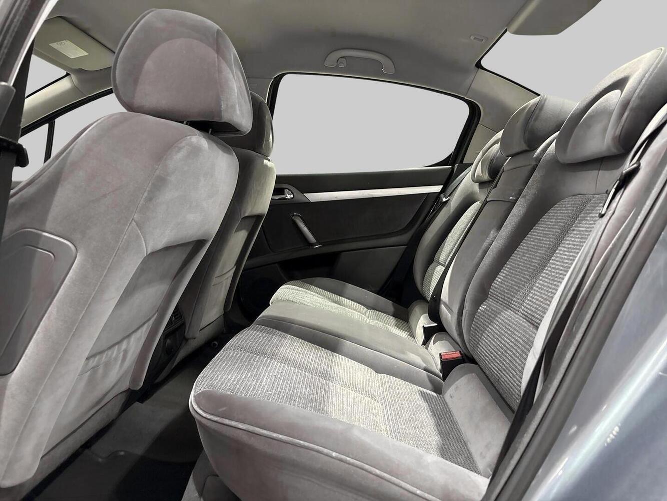 Peugeot 407 vaihtoauto