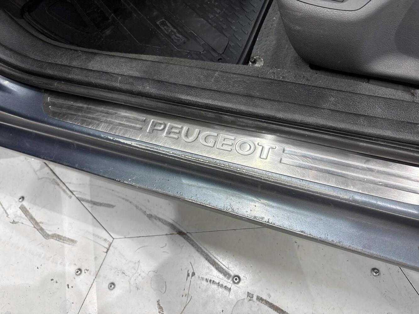 Peugeot 407 vaihtoauto