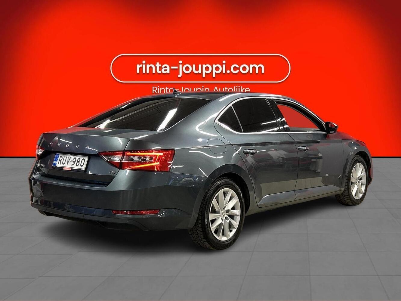 Skoda Superb vaihtoauto