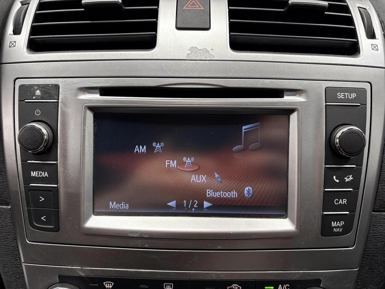 Toyota Avensis vaihtoauto