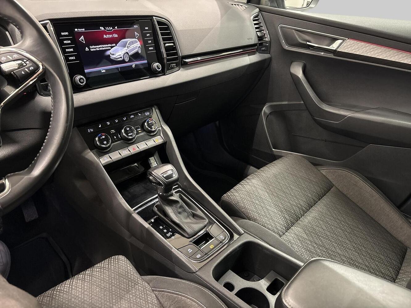 Skoda Karoq vaihtoauto