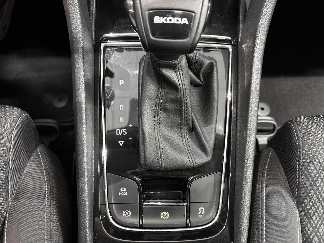 Skoda Karoq vaihtoauto