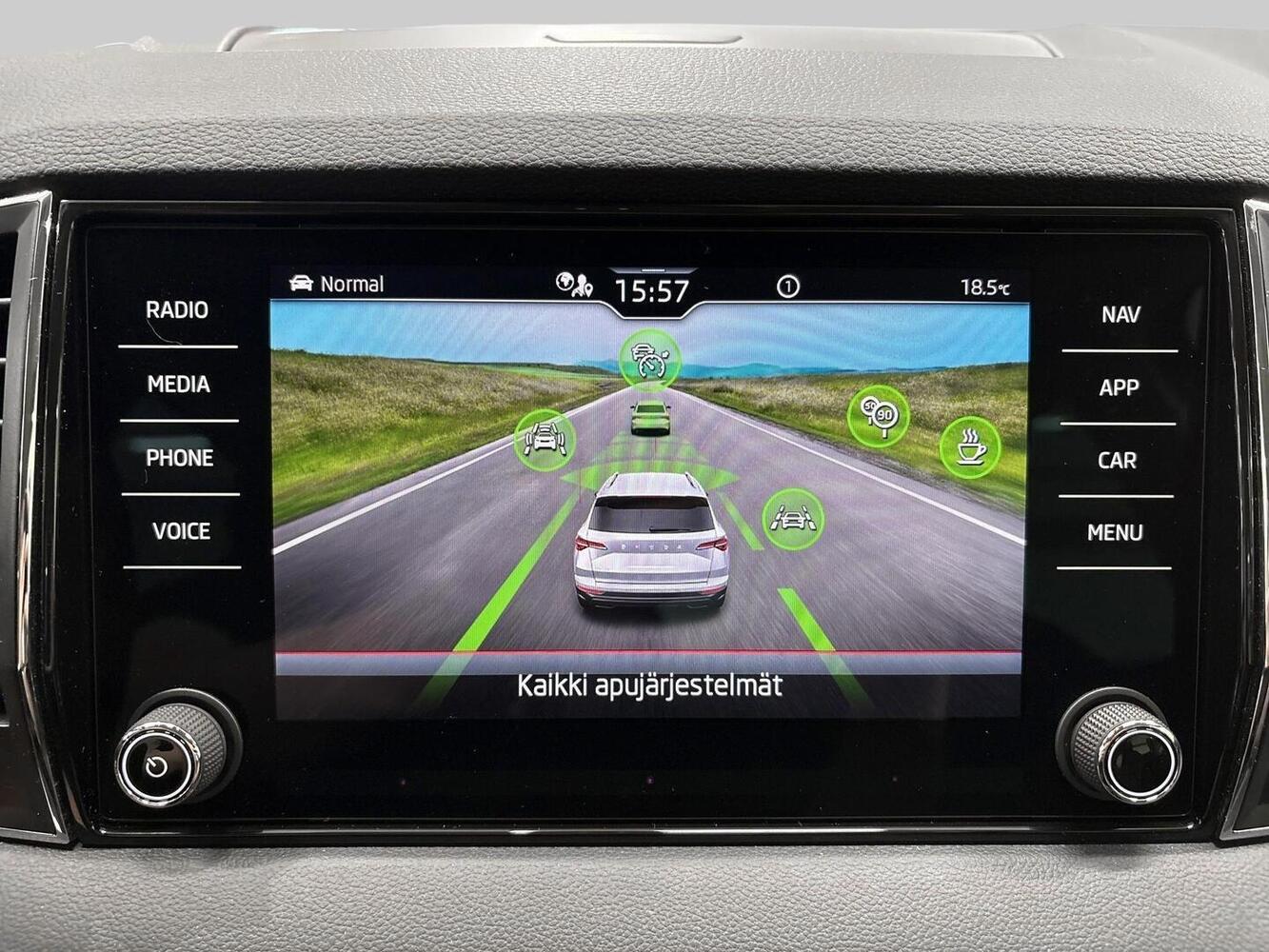 Skoda Karoq vaihtoauto