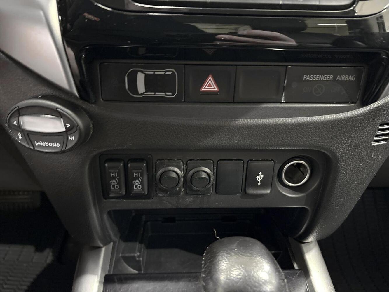 Mitsubishi L200 vaihtoauto