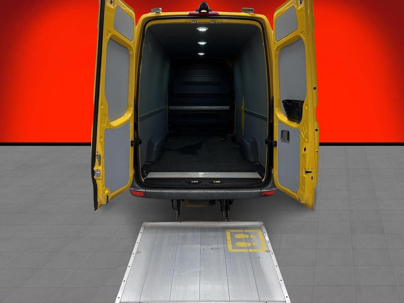 Mercedes-Benz Sprinter vaihtoauto