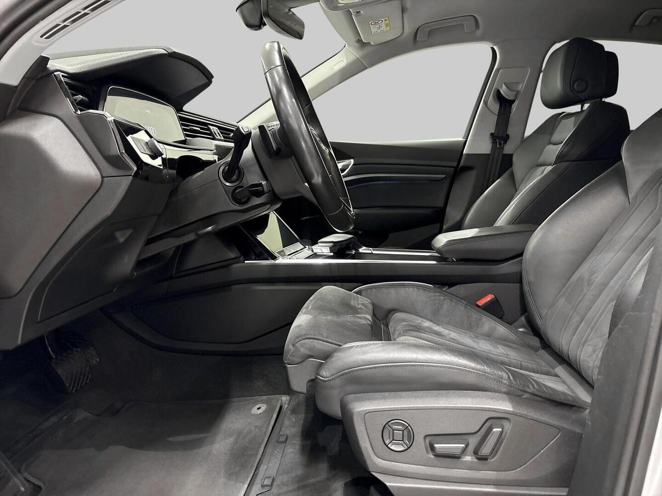 Audi e-tron vaihtoauto