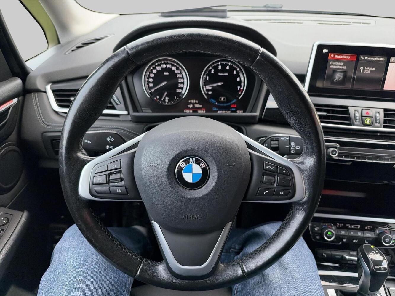 BMW 225 vaihtoauto