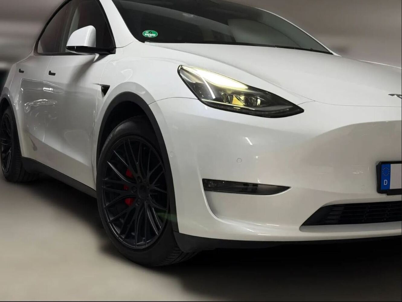 Tesla Model Y vaihtoauto