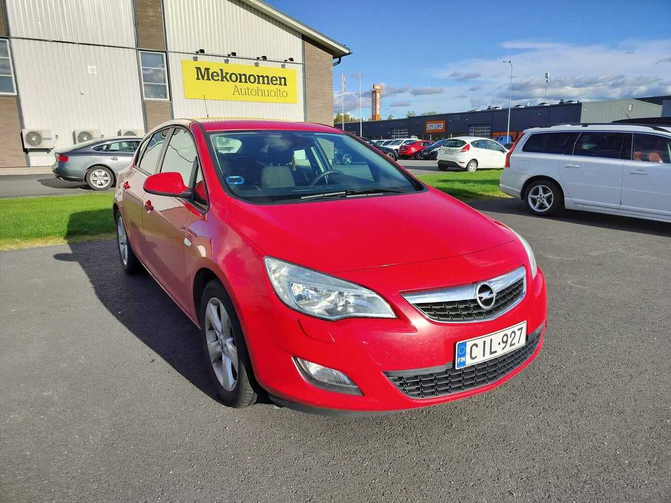 Opel Astra vaihtoauto