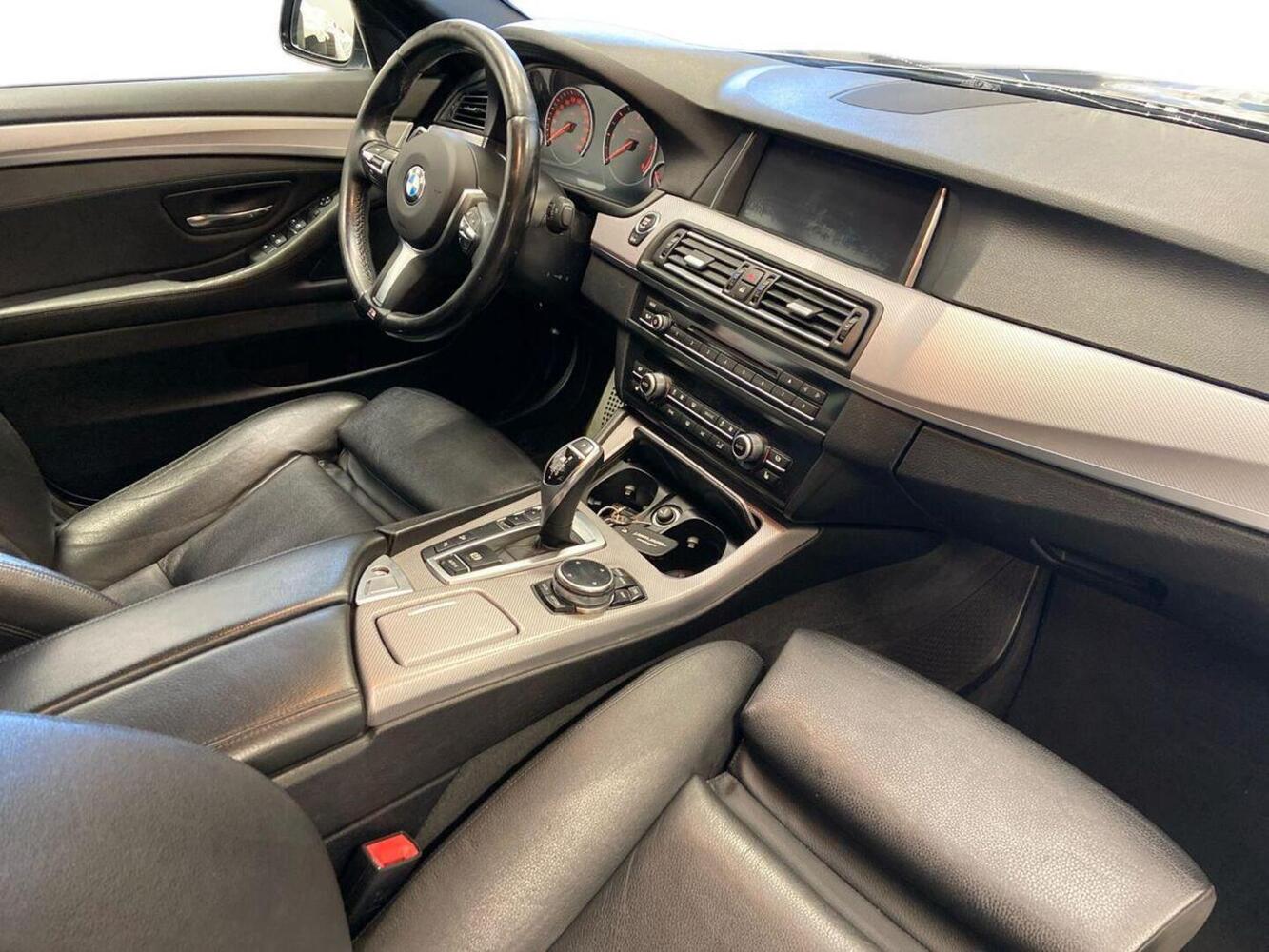 BMW M550d vaihtoauto