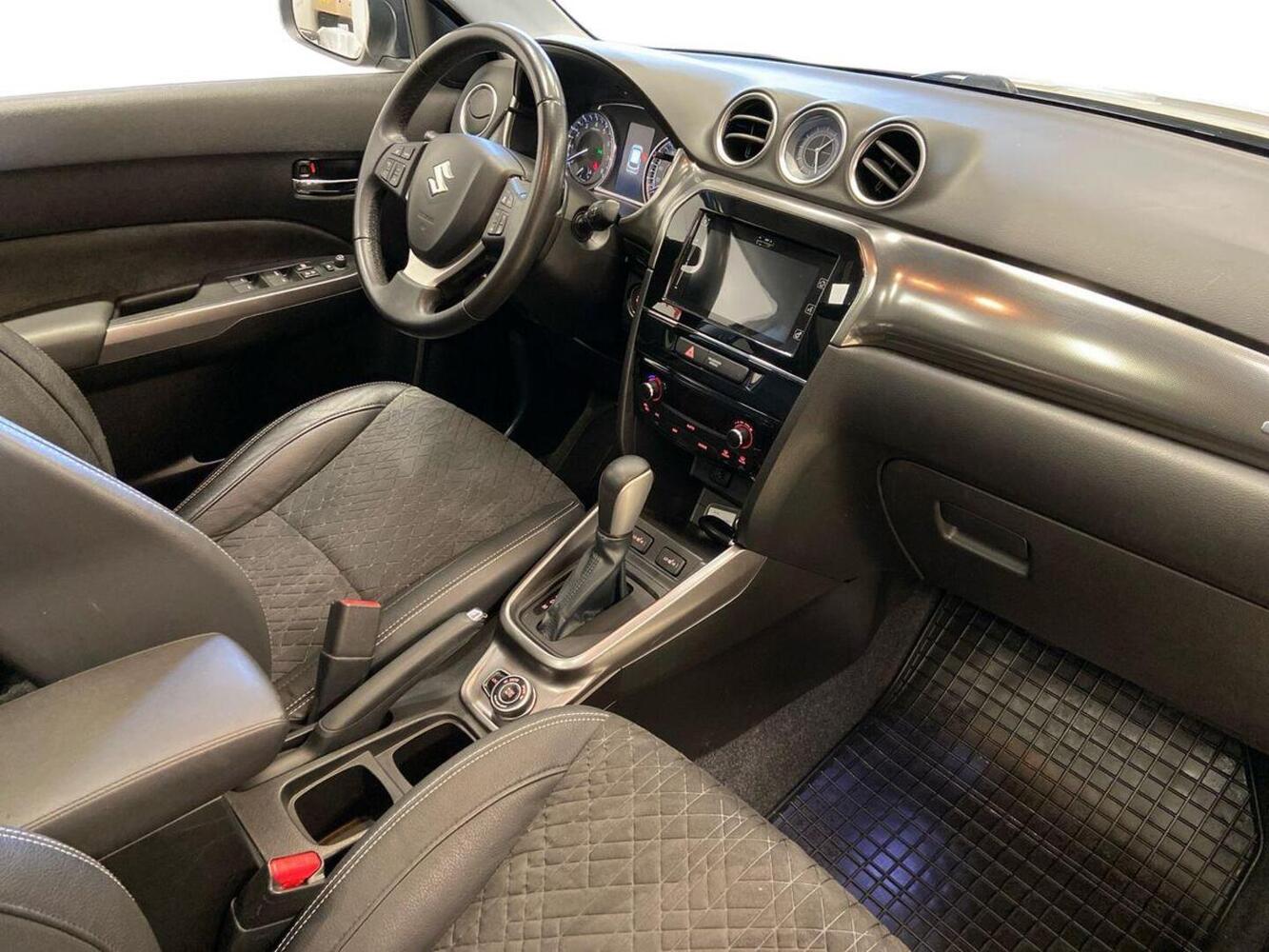 Suzuki Vitara vaihtoauto