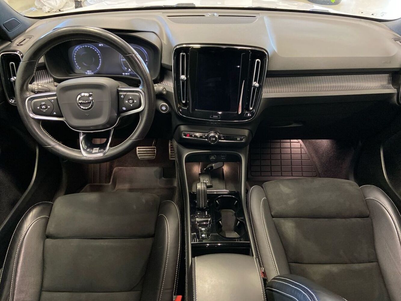 Volvo XC40 vaihtoauto