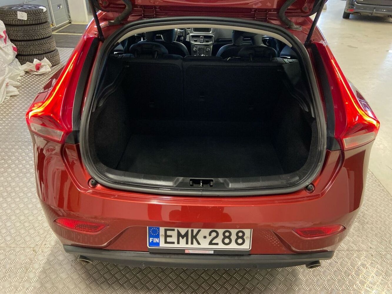Volvo V40 vaihtoauto