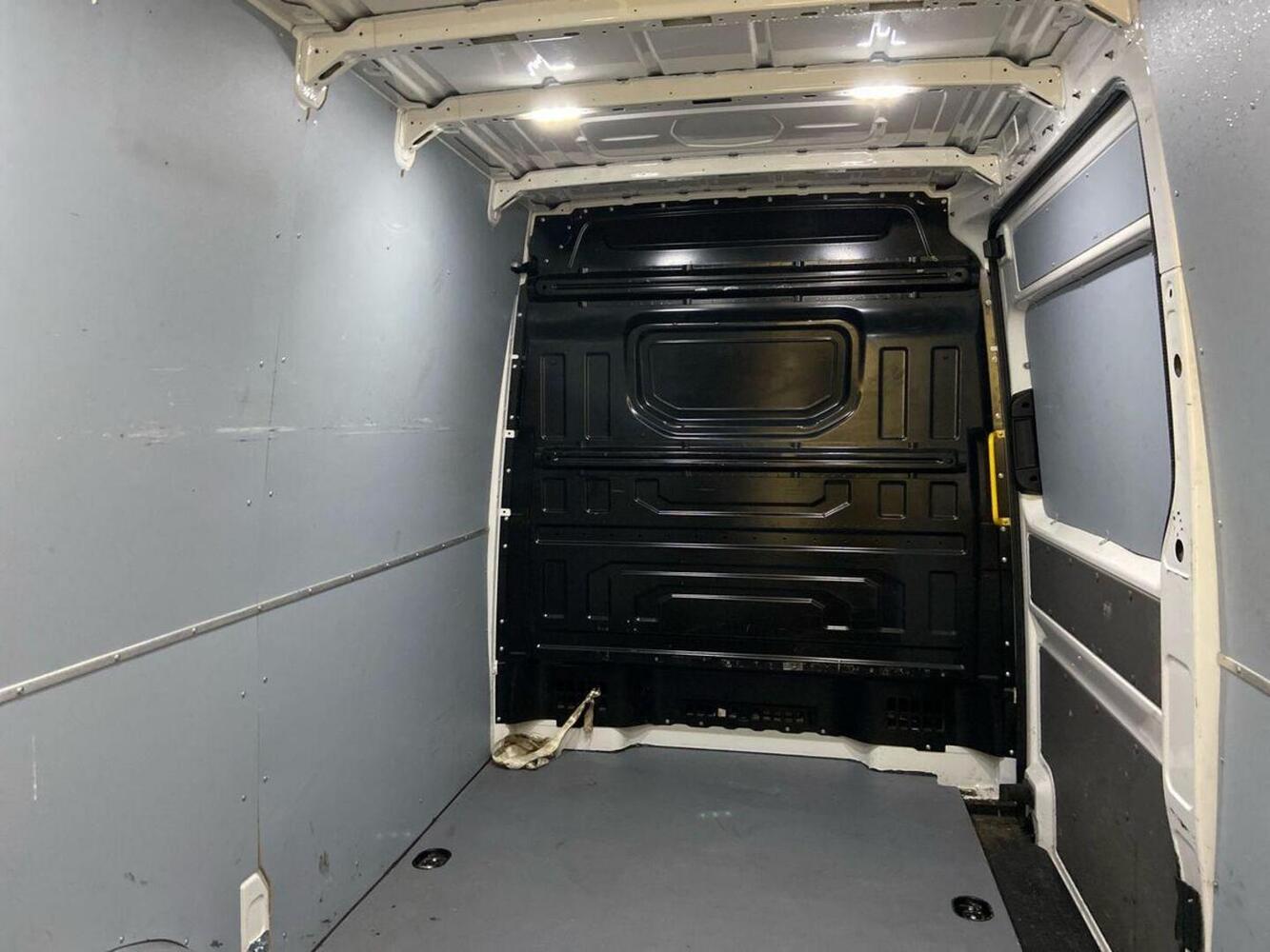 Volkswagen Crafter vaihtoauto