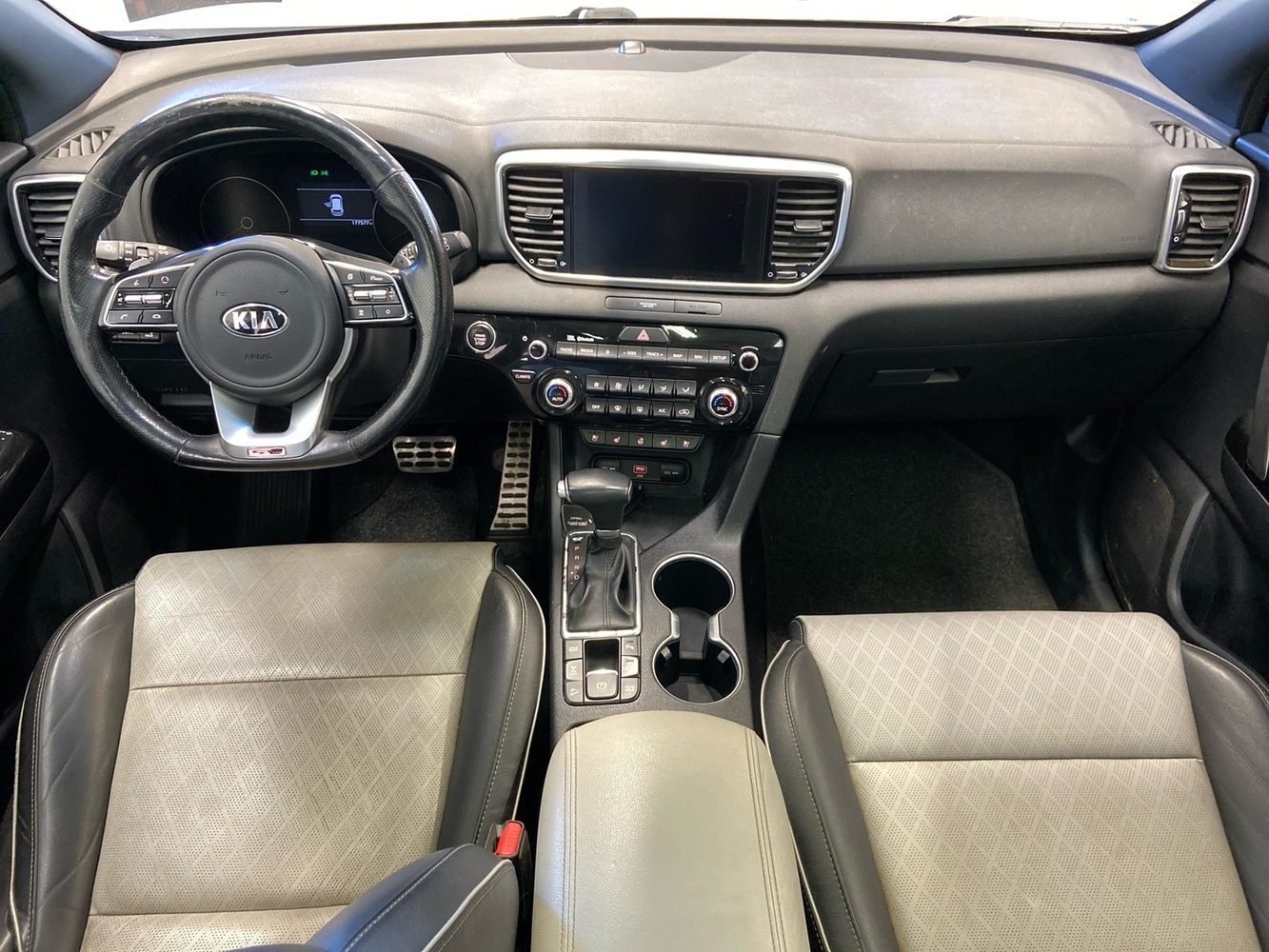 Kia Sportage vaihtoauto