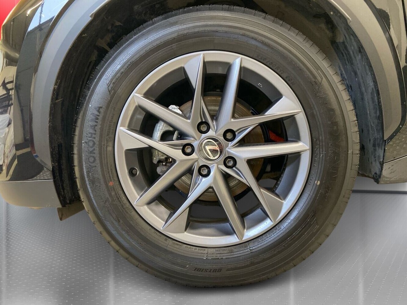 Lexus LBX vaihtoauto