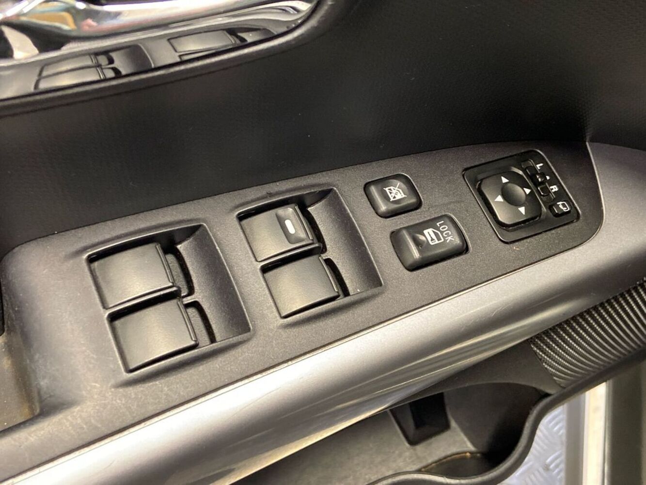 Mitsubishi Outlander vaihtoauto