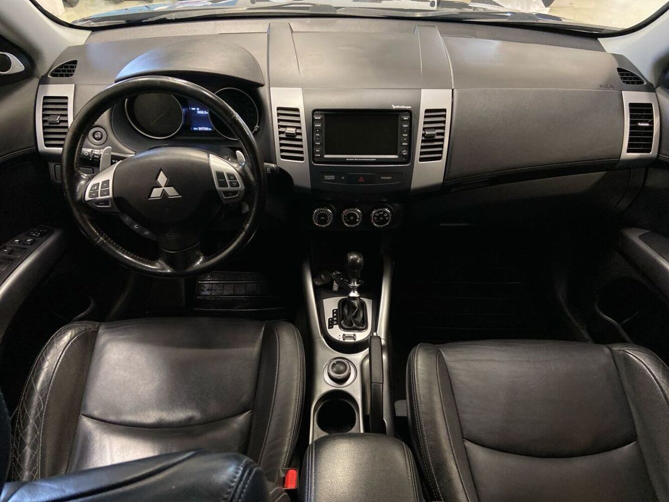 Mitsubishi Outlander vaihtoauto