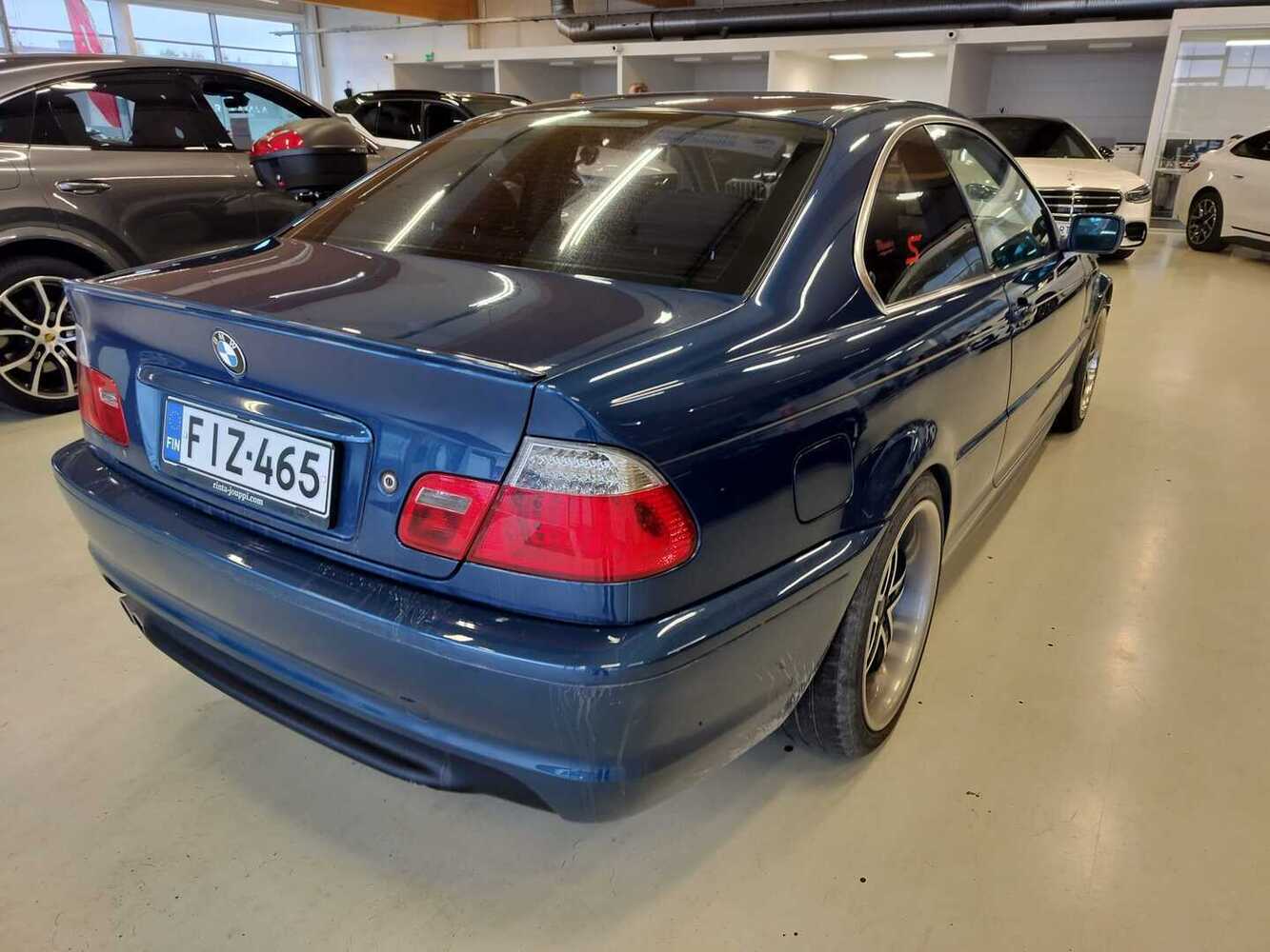 BMW 320 vaihtoauto