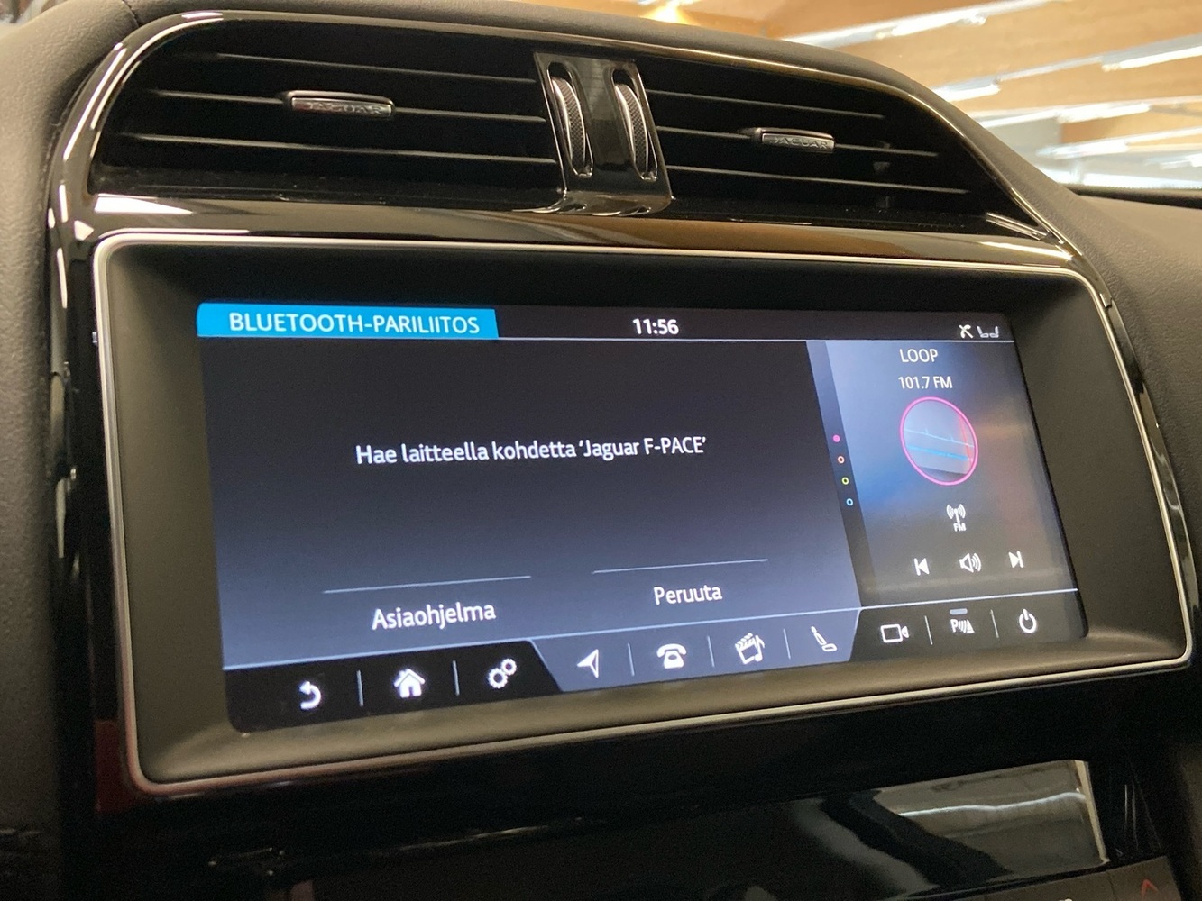 Jaguar F-PACE vaihtoauto