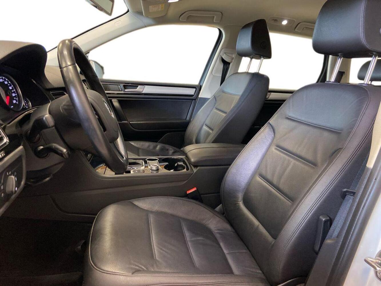 Volkswagen Touareg vaihtoauto