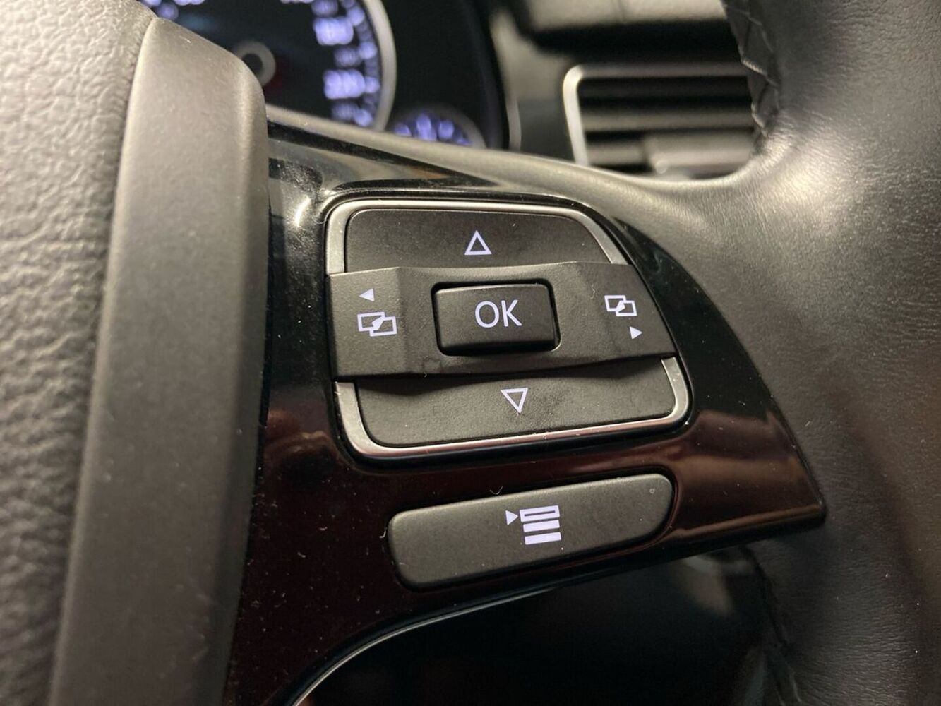 Volkswagen Touareg vaihtoauto