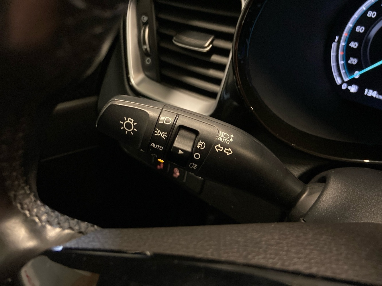 Kia XCeed vaihtoauto