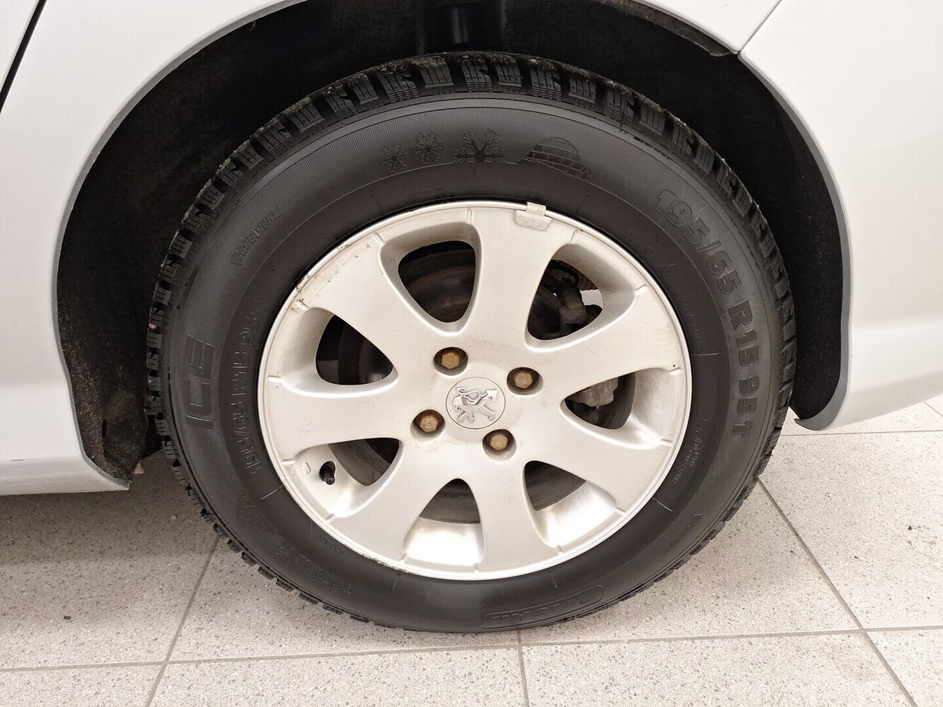 Peugeot 308 vaihtoauto