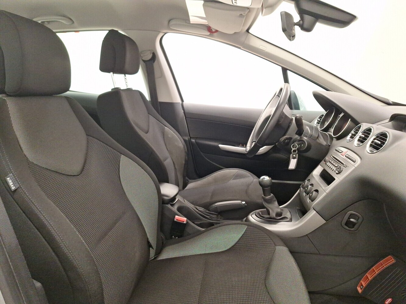Peugeot 308 vaihtoauto