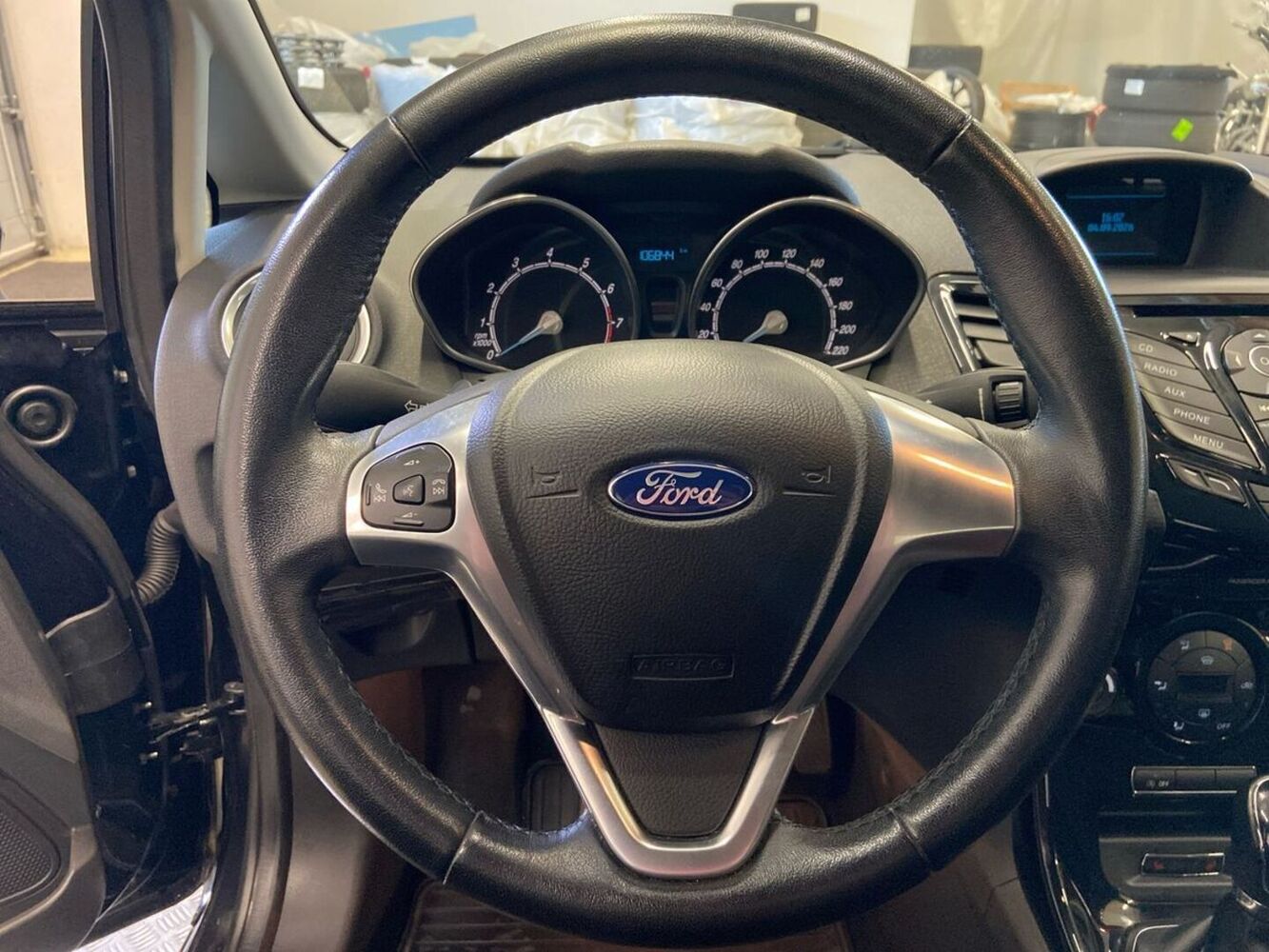 Ford Fiesta vaihtoauto