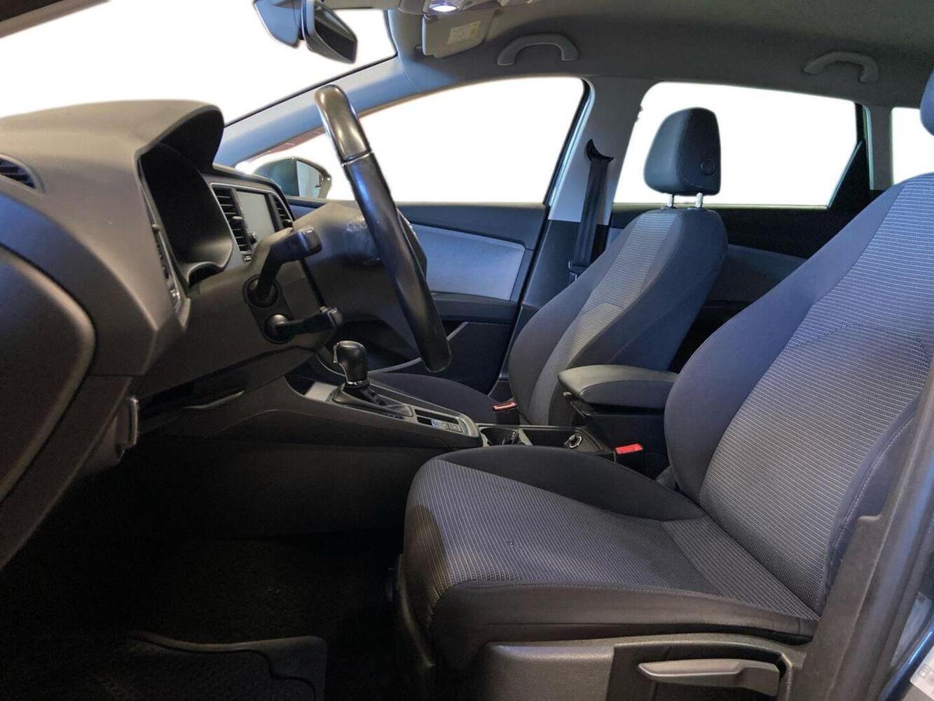 SEAT Leon ST vaihtoauto