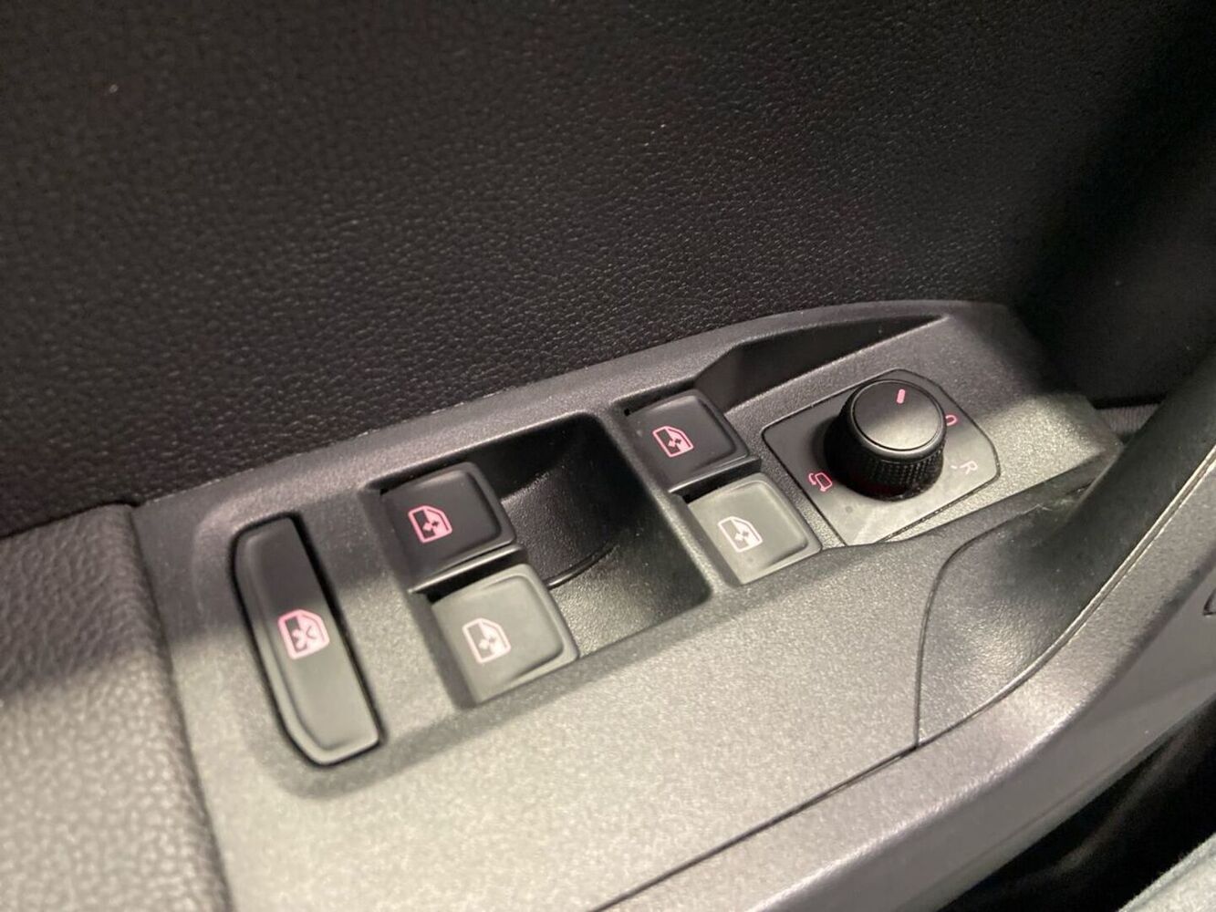SEAT Arona vaihtoauto