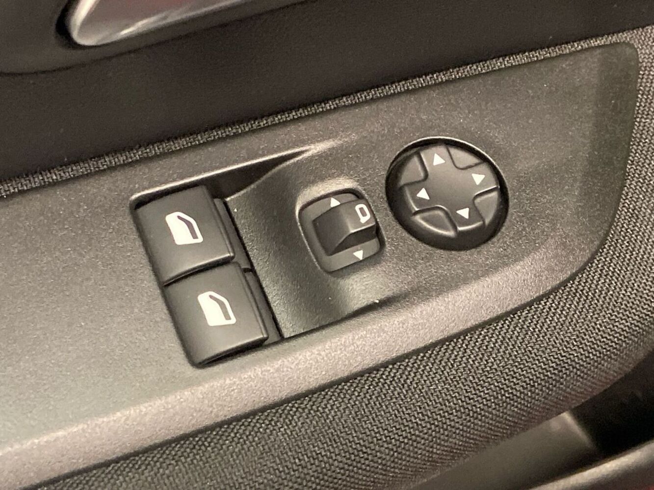Peugeot 208 vaihtoauto